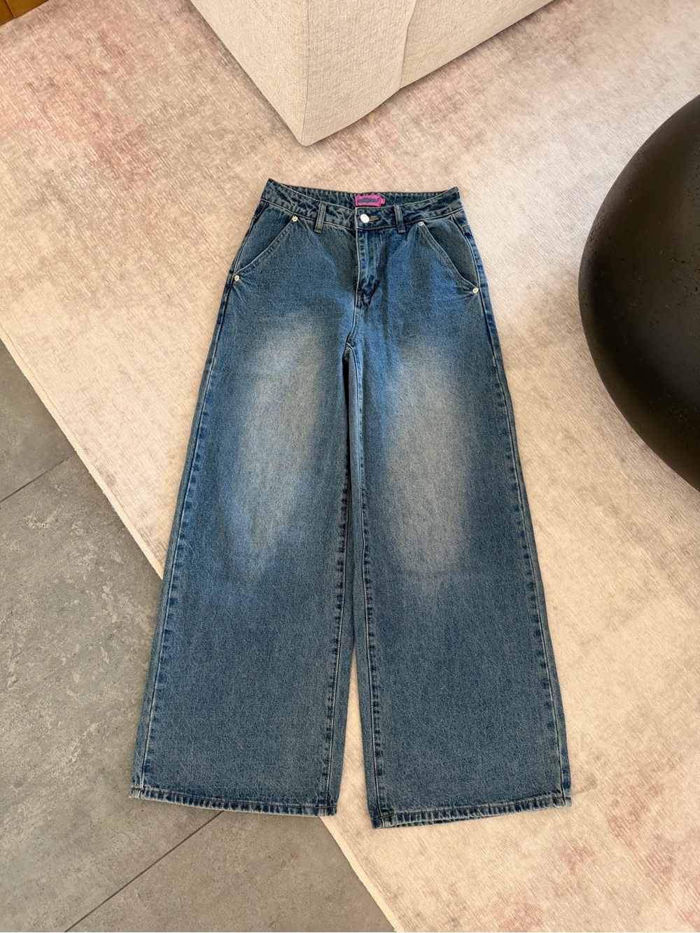 Edikted Y2K Wide-Leg Denim Jeans